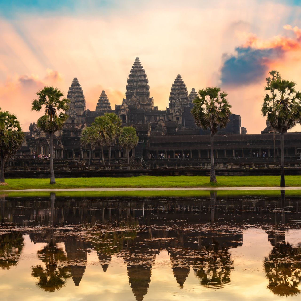 https://travel.vivuvn.vn/wp-content/uploads/2025/04/cambodia-1280x1280.jpg