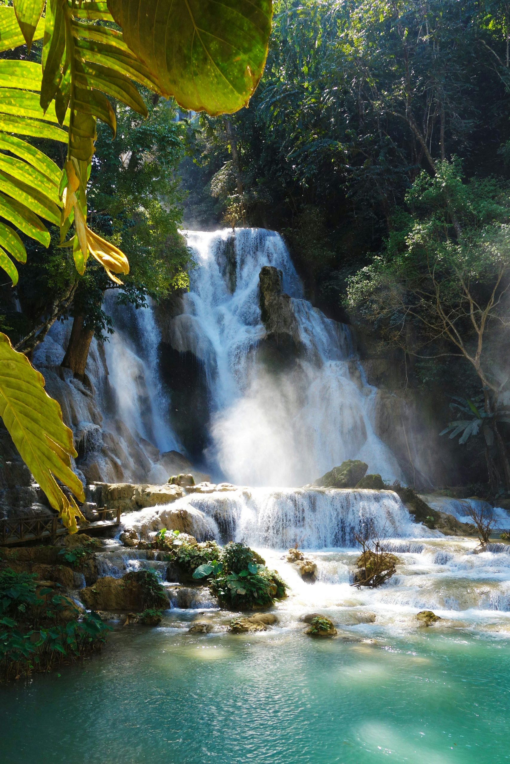 https://travel.vivuvn.vn/wp-content/uploads/2025/04/cj-O5CanXLT3Ww-unsplash-scaled.jpg