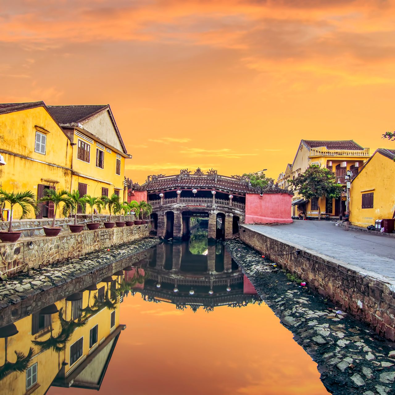 Hanoi – Hue – Hoi An – Ho Chi Minh City – Mekong Delta